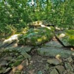 дольмен-капустино-верхняя-плита