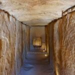 Внутренние стены дольмена Вьера в Антекере