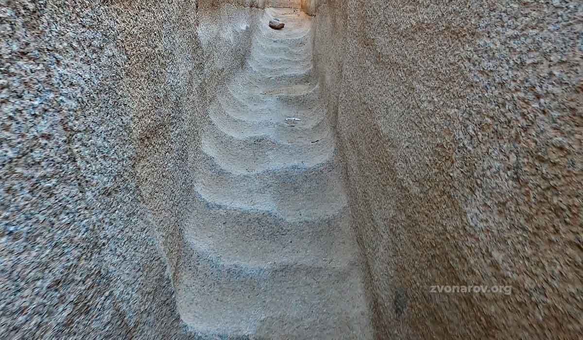 Древний карьер Египта обелиск и песчаник