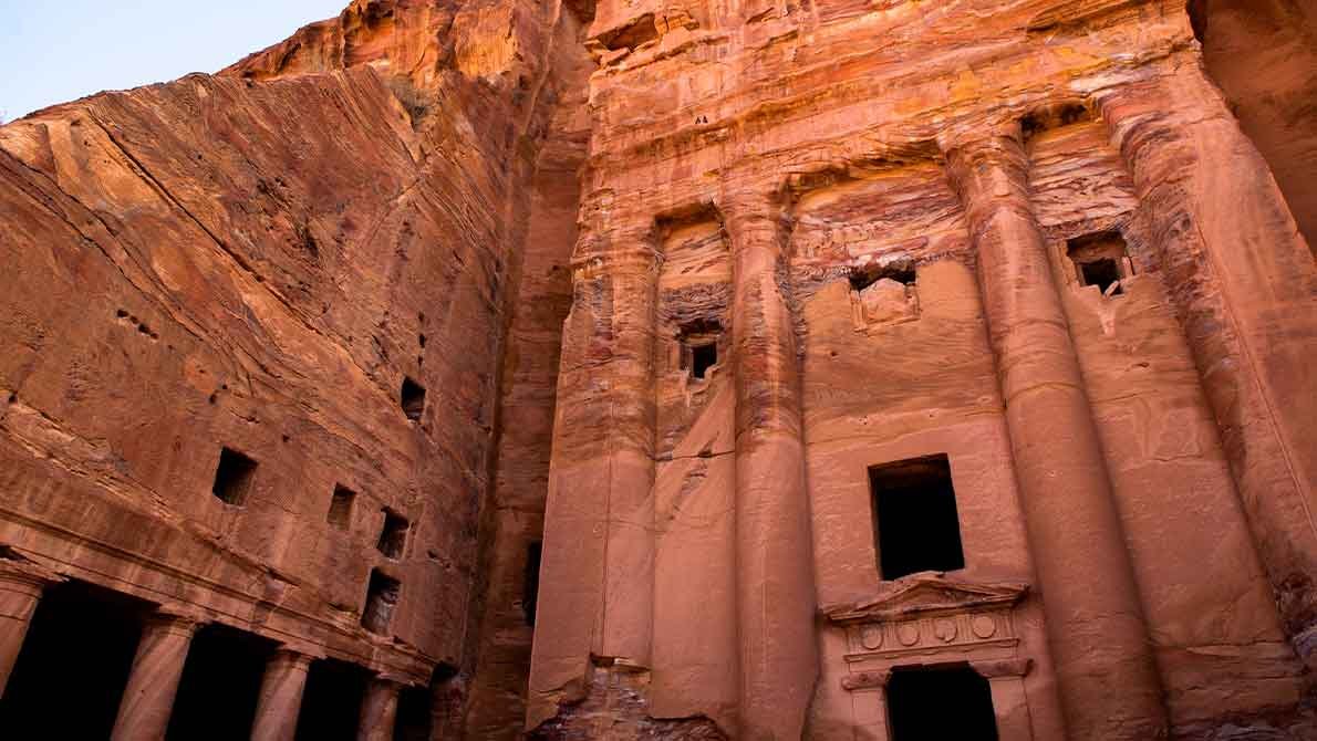 Ancient Petra tomb carved chamber entrance