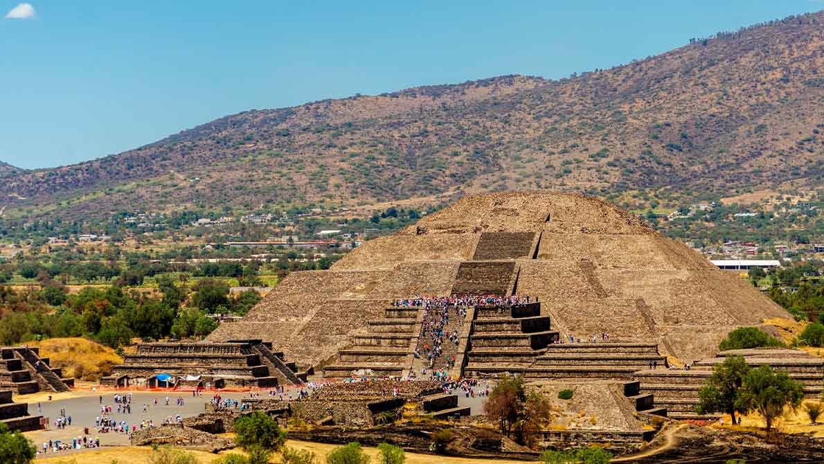 Пирамида Луны Теотиуакан аэрофотосъемка