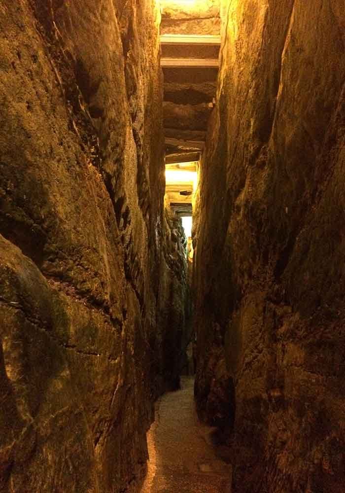 Каменные швы на стене внутри Храмовой горы